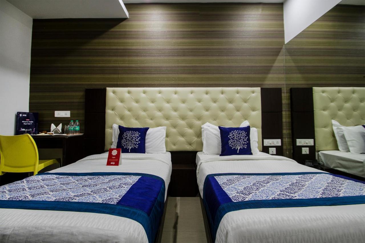 Oyo Hotel Stay Home Near Shilparamam Hyderabad Exteriör bild